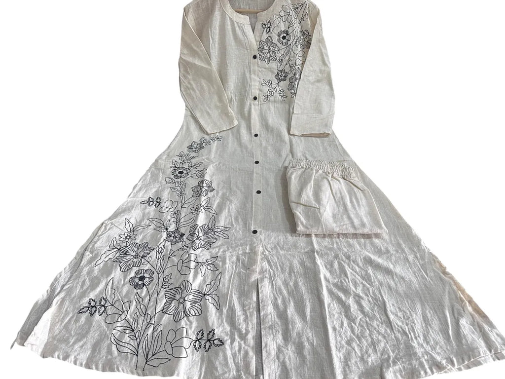 Pearl White Floral Embroidered Kurta Set with Lace Details