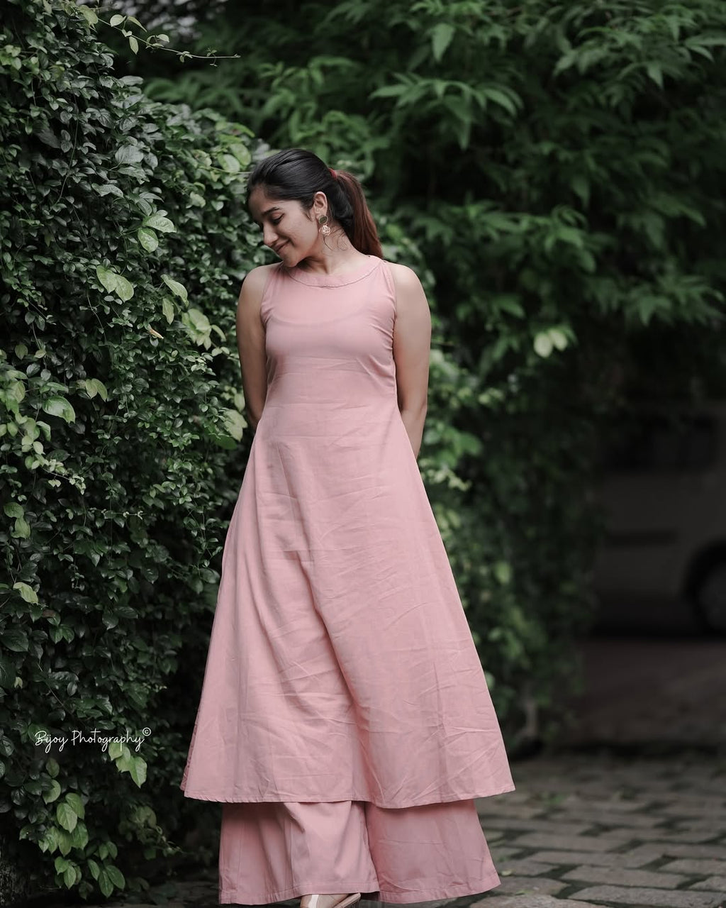 Rose Aura Pure Cotton Slub Sleeveless Kurta Palazzo Set